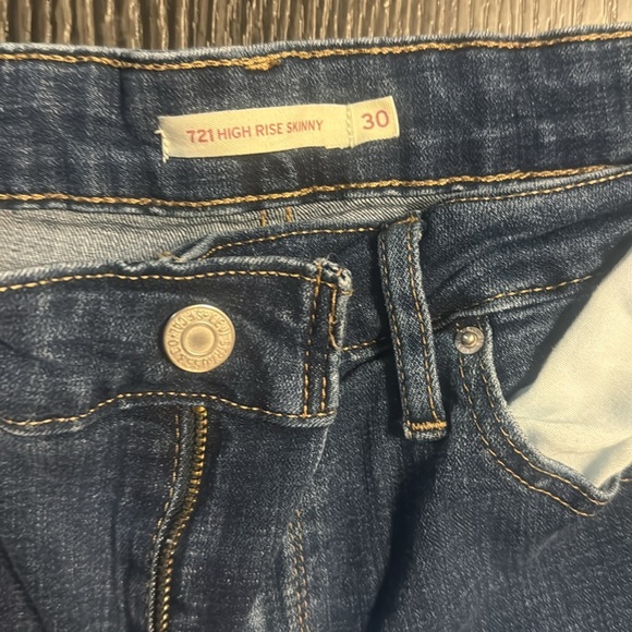 🍍LEVI 721 HIGH RISE SKINNY 🍍SIZE 30/30🍍RK - Picture 2 of 4